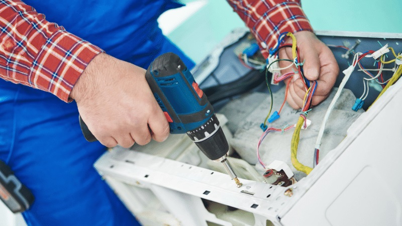 Söğütlü Maktek Maktek çamaşır makinesi kart tamiri – Su almama arızası orijinal parça ile giderildi. - Teknik servis örneği